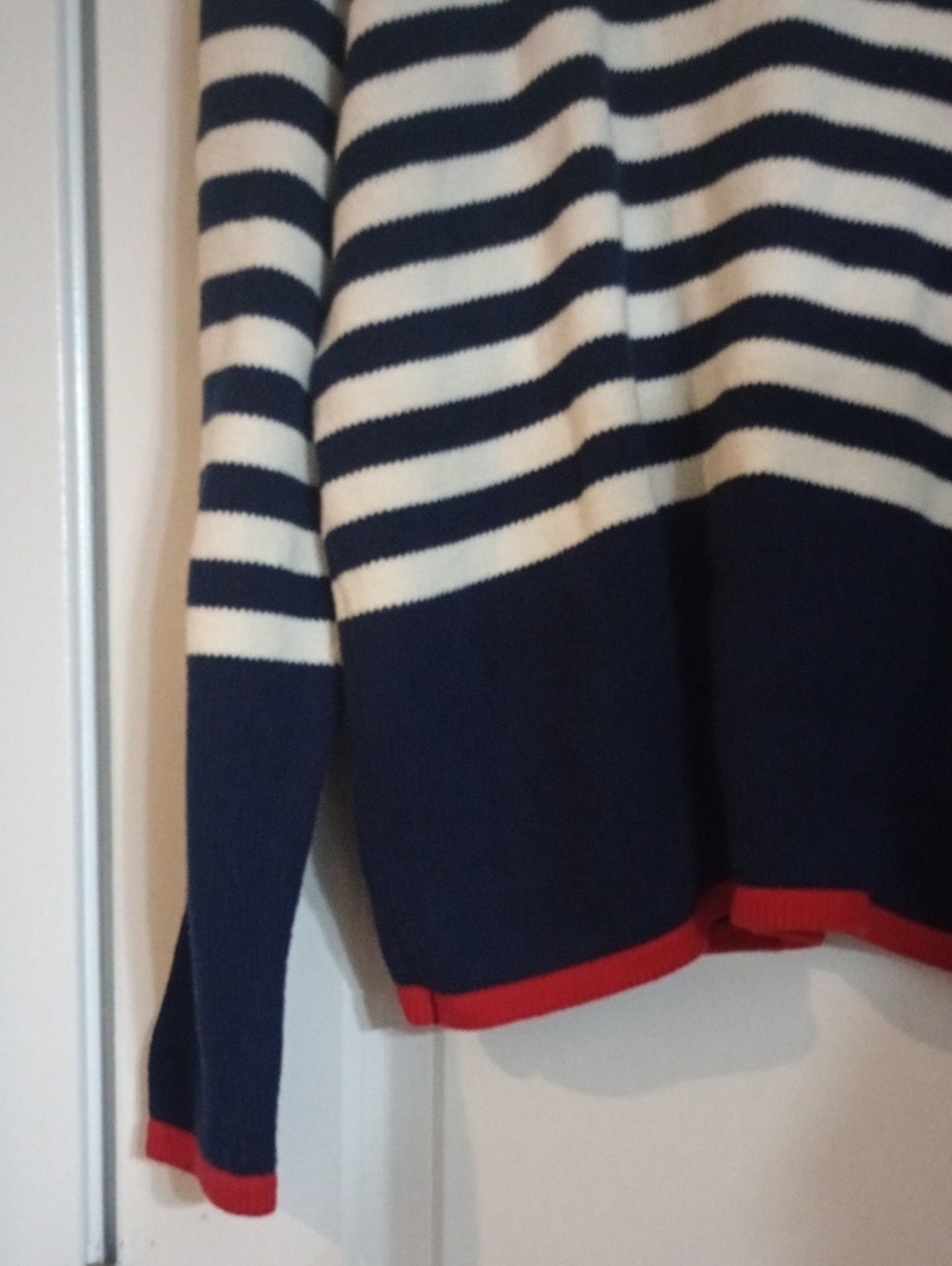 NWT St. John's Bay Navy & White Striped Sweater with Red Heart  Size XL - Picture 3 of 4